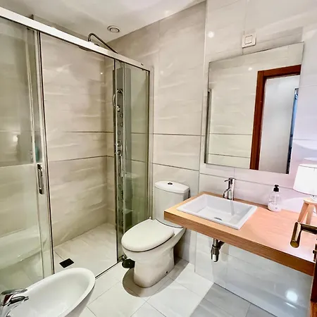 Coruna House 아파트 *