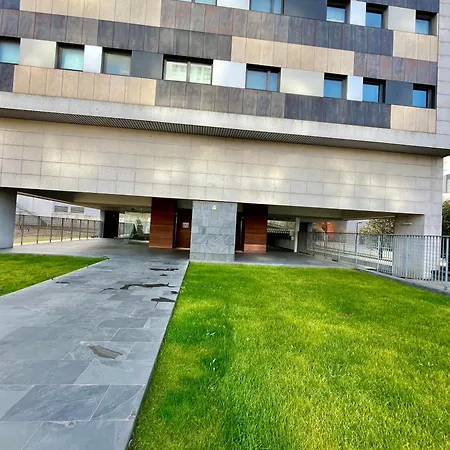 Coruna House